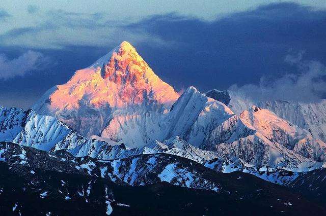 關(guān)注丨珠穆朗瑪峰成了一座“垃圾峰”？